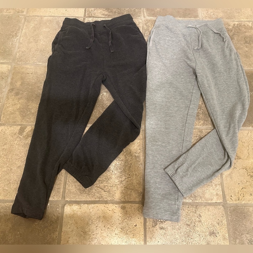 2 Pairs 32 Degrees Men Small Sweatpants